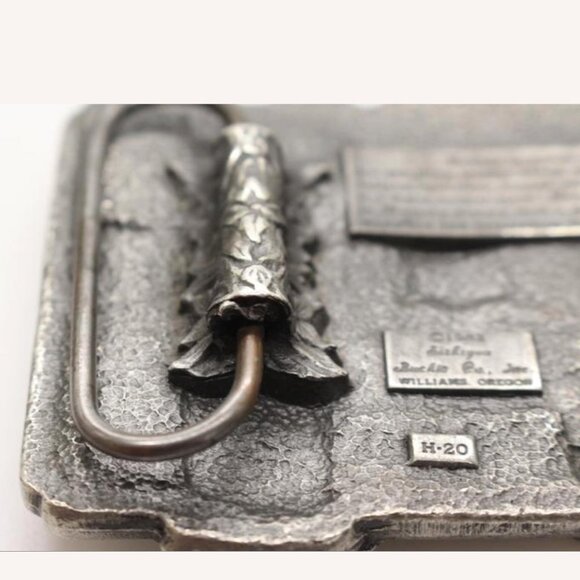 Siskiyou Las Vegas Nevada H-20 Cast Iron Belt Buckle - Picture 4 of 13